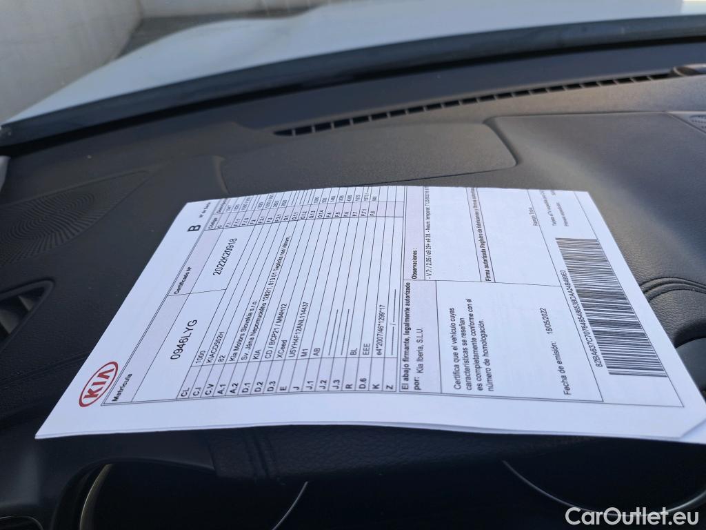 KIA  XCeed KIA  / 2019 / 5P / todoterreno 1.0 T-GDi Drive 88kW (120CV) #24