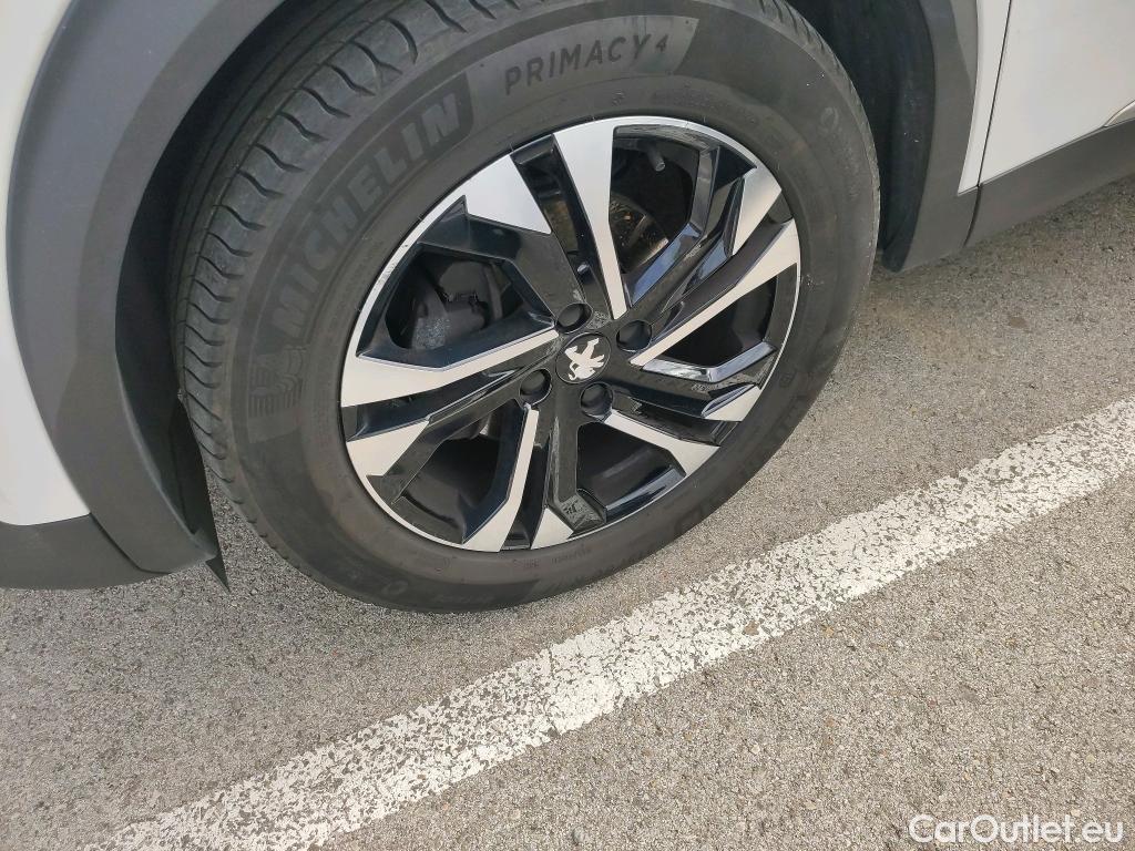  Peugeot  2008 PEUGEOT  / 2019 / 5P / todoterreno Allure Pack BlueHDI 81kW (110CV) (AC) #3