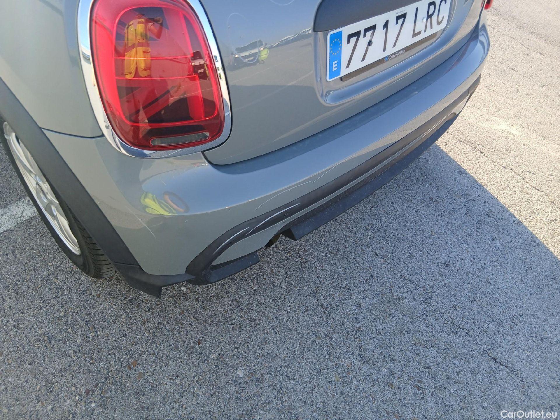  Mini  Mini   / 2021 / 3P / berlina con portón ONE #24