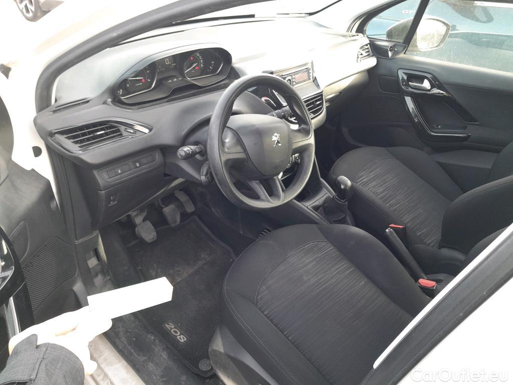  Peugeot  208 PEUGEOT  5p 1G berlina con portón 5P ACCESS 1.6 BlueHDi 55KW (75CV)  #19