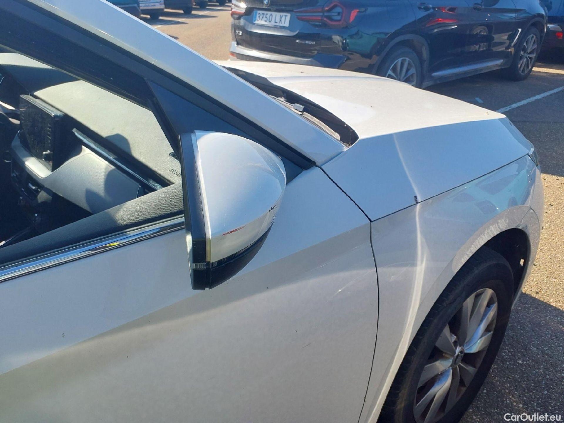  Skoda  KAMIQ SKODA  1.0 TSI 81kW (110CV) DSG Ambition (CX) #20