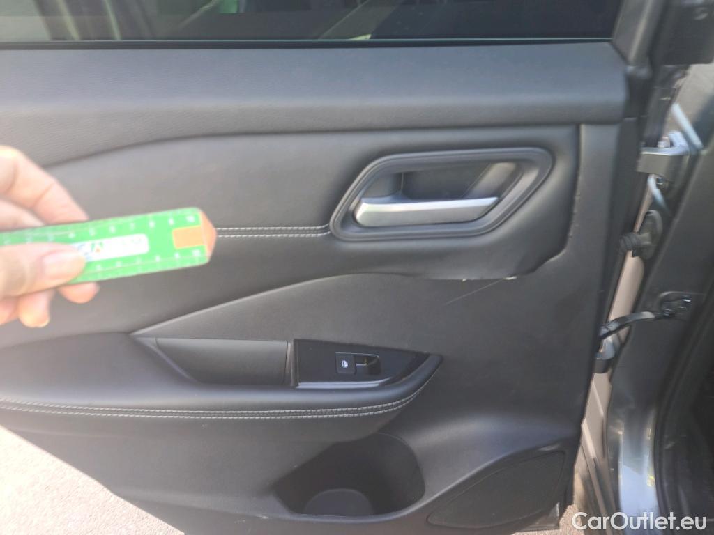  Nissan  Qashqai NISSAN  / 2021 / 5P / todoterreno DIG-T 116kW (158CV) mHEV Xtronic Acenta (AC) #22