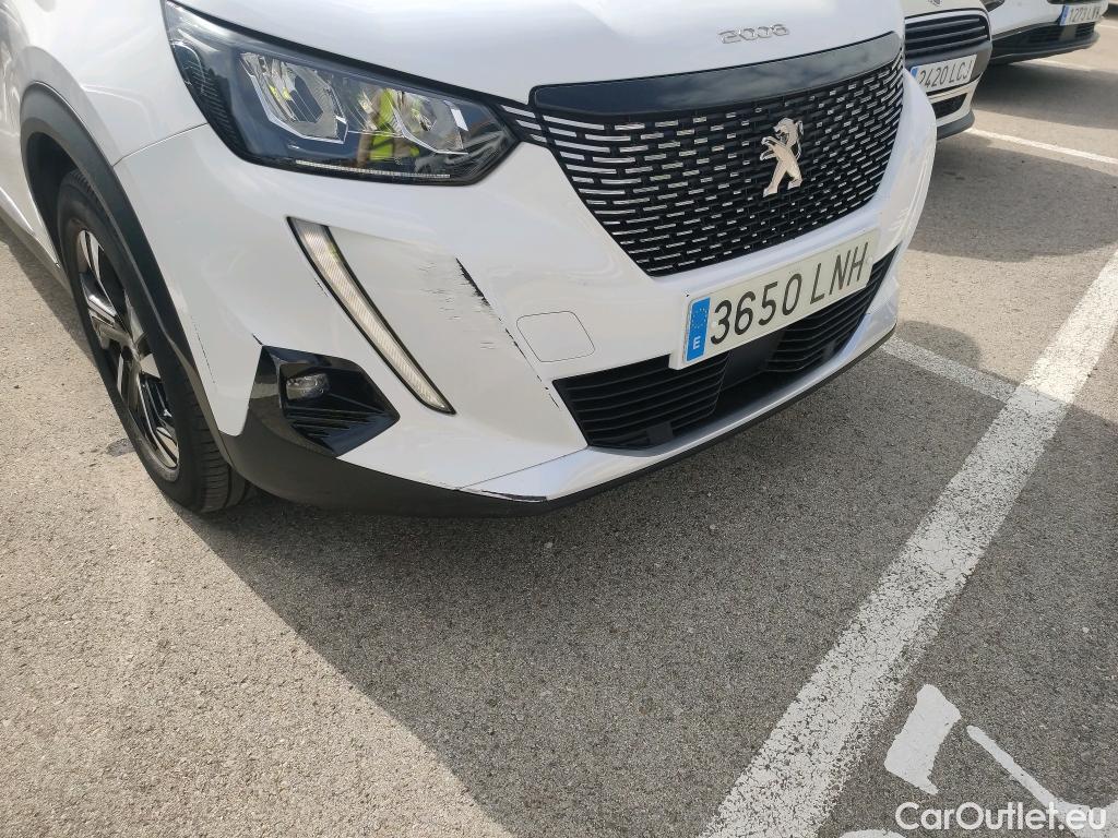  Peugeot  2008 PEUGEOT  / 2019 / 5P / todoterreno Allure Pack BlueHDI 81kW (110CV) (AC) #25