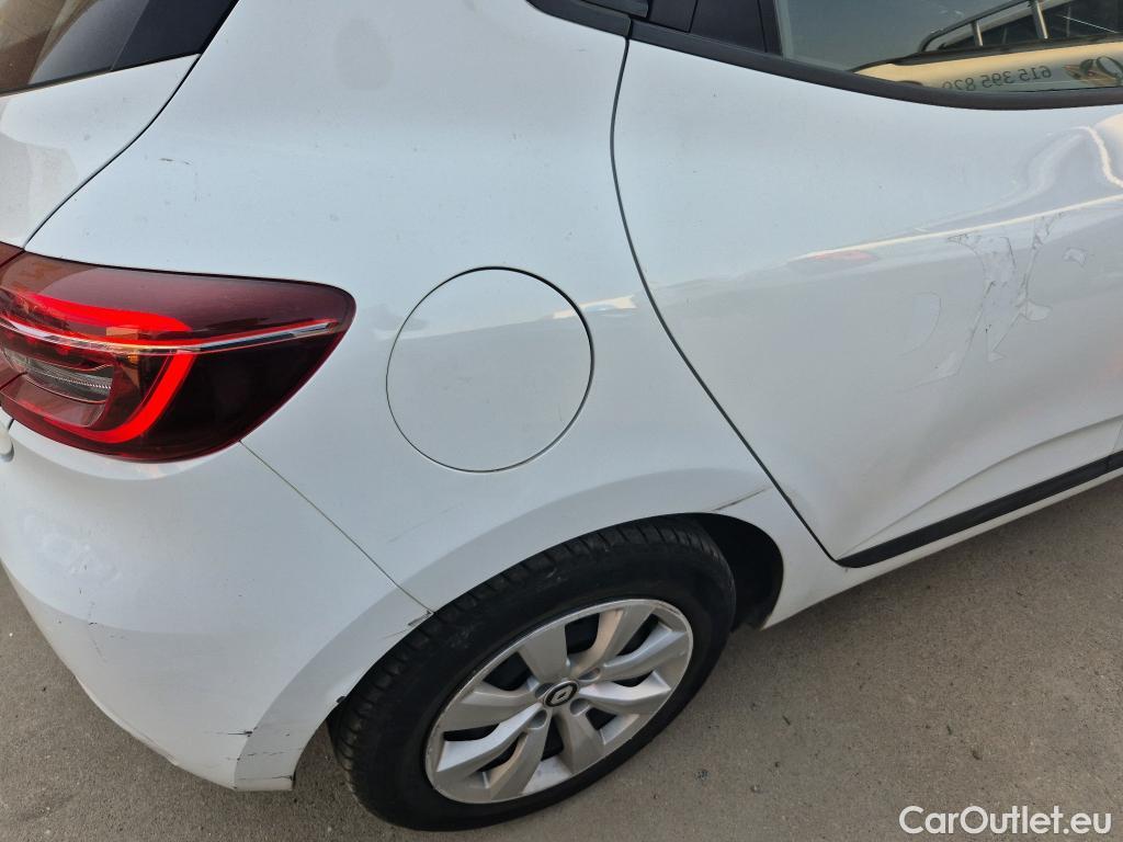  Renault  Clio RENAULT  / 2019 / 5P / berlina con portón Business Blue dCi 74kW (100CV) #16