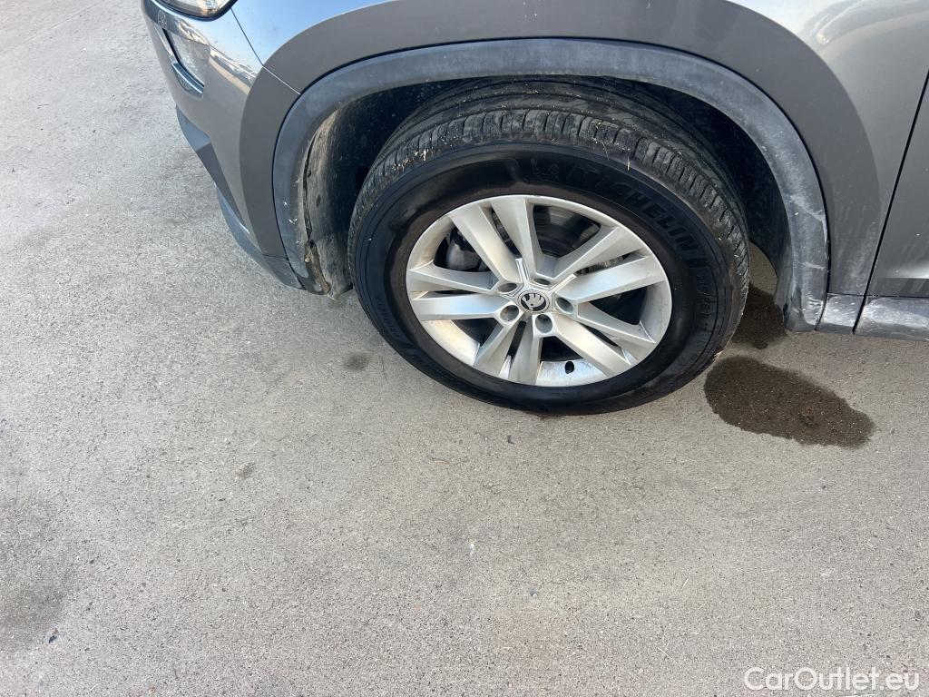  Skoda  Kodiaq SKODA  / 2021 / 5P / todoterreno 2.0 TDI 110KW (150cv) DSG 4x4 Ambition #21
