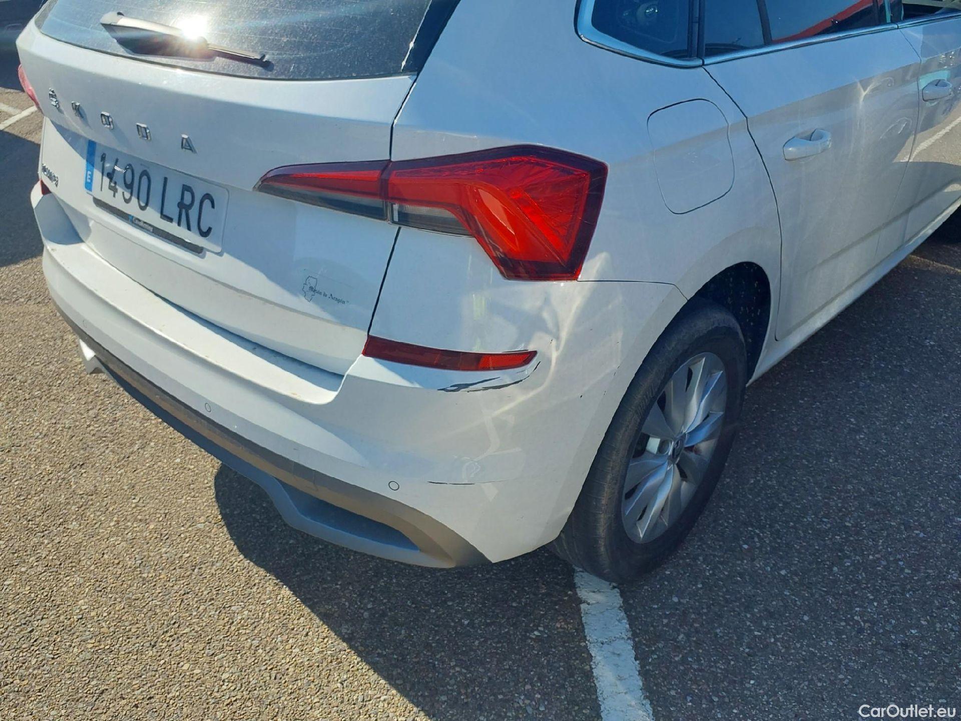  Skoda  KAMIQ SKODA  1.0 TSI 81kW (110CV) DSG Ambition (CX) #16