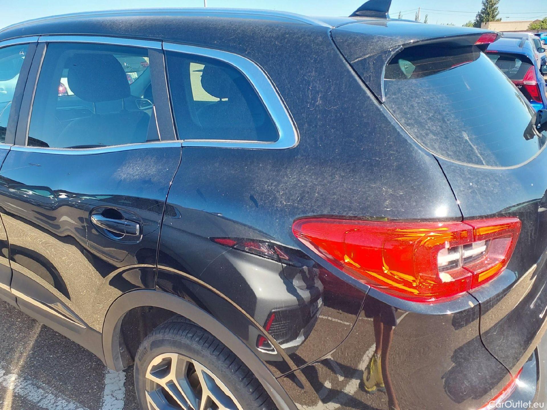  Renault  Kadjar RENAULT  / 2019 / 5P / crossover Zen GPF TCe 103kW (140CV) EDC (AC) #9