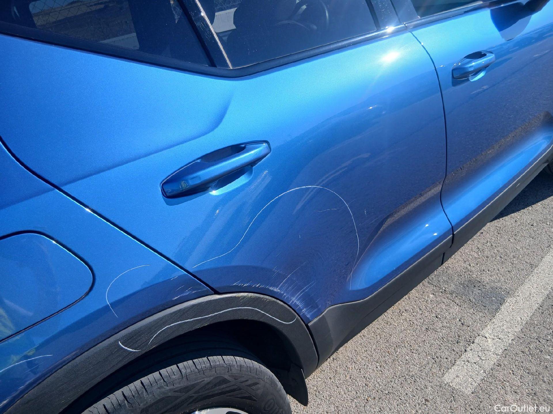  Volvo  XC 40 VOLVO XC40 / 2017 / 5P / todoterreno 1.5 T4 Twin Recharge R-Design Exp Auto #32