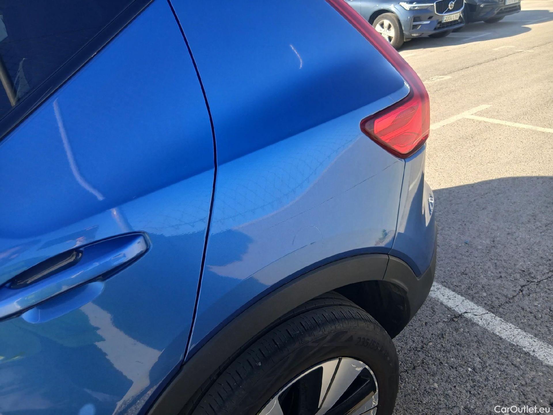  Volvo  XC 40 VOLVO XC40 / 2017 / 5P / todoterreno 1.5 T4 Twin Recharge R-Design Exp Auto #17