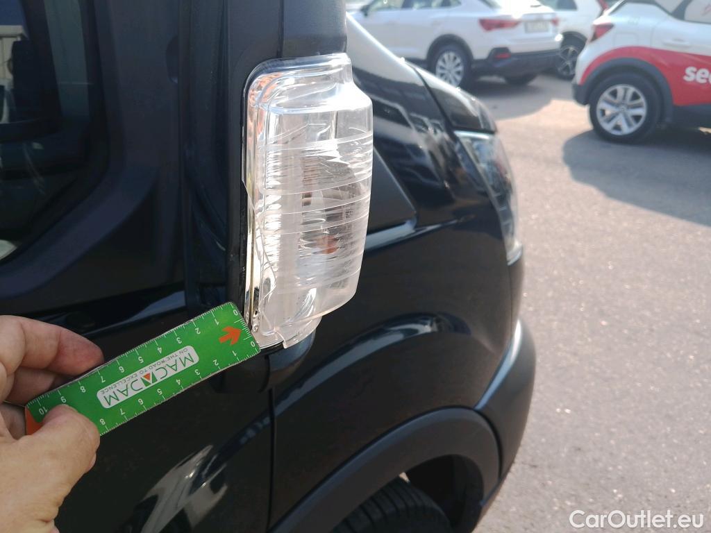  Ford  Transit FORD  / 2013 / 4P / furgón 350 96kW L2H2 Van Trend FWD MHEV #39