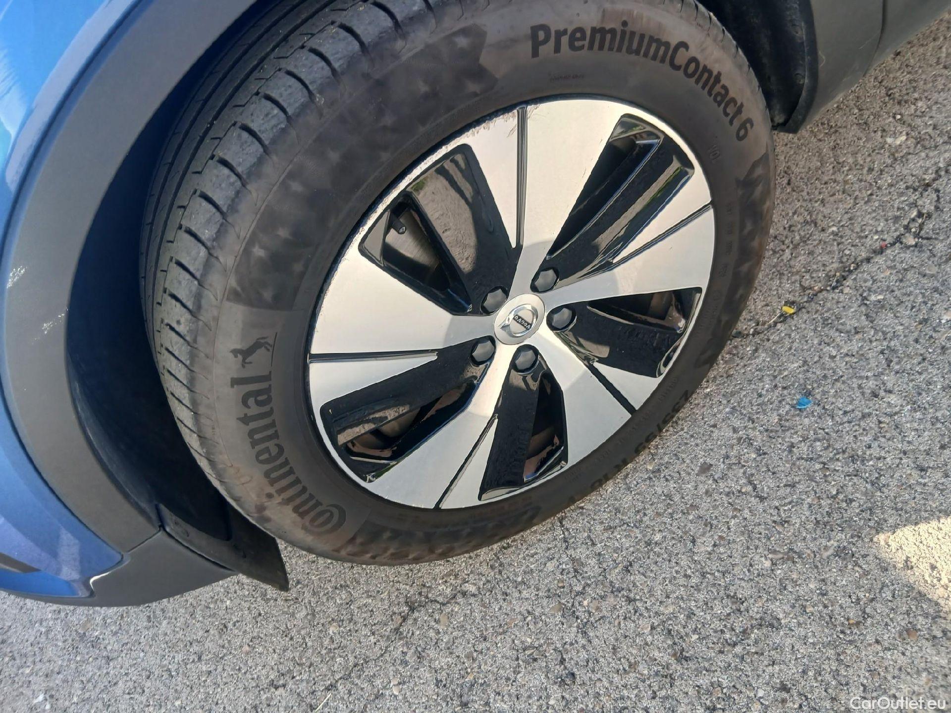  Volvo  XC 40 VOLVO XC40 / 2017 / 5P / todoterreno 1.5 T4 Twin Recharge R-Design Exp Auto #12