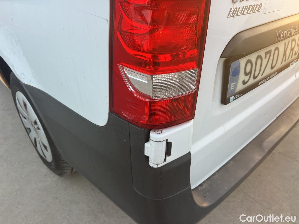  Mercedes  Vito MERCEDES-BENZ  / 2014 / 4P / furgón 114 CDI Larga #6