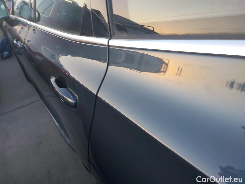  Volvo  XC60 VOLVO  / 2017 / 5P / todoterreno 2.0 T6 AWD Recharge Inscription Exp Auto #10