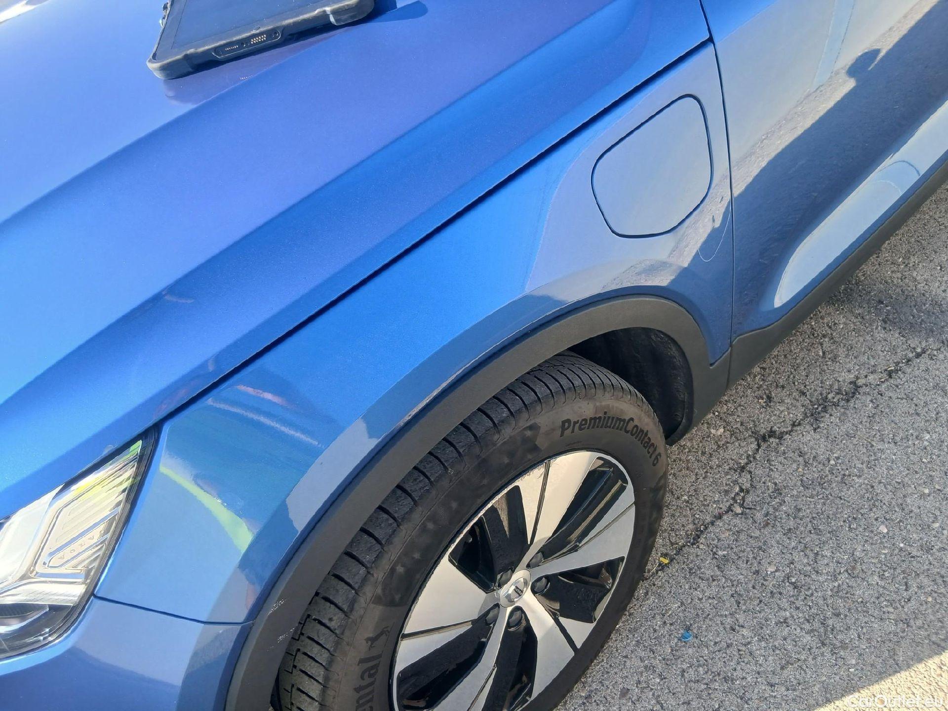  Volvo  XC 40 VOLVO XC40 / 2017 / 5P / todoterreno 1.5 T4 Twin Recharge R-Design Exp Auto #10