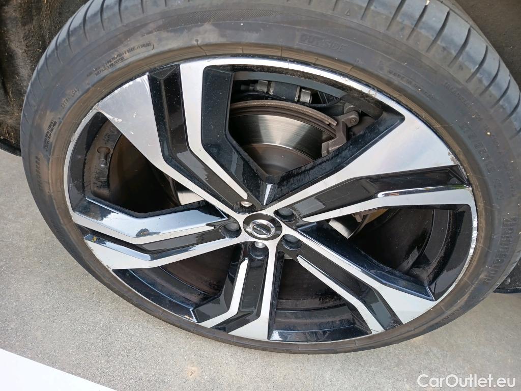  Volvo  XC90 VOLVO  / 2019 / 5P / todoterreno 2.0 T8 AWD Recharge R-Design Auto (AC) #5