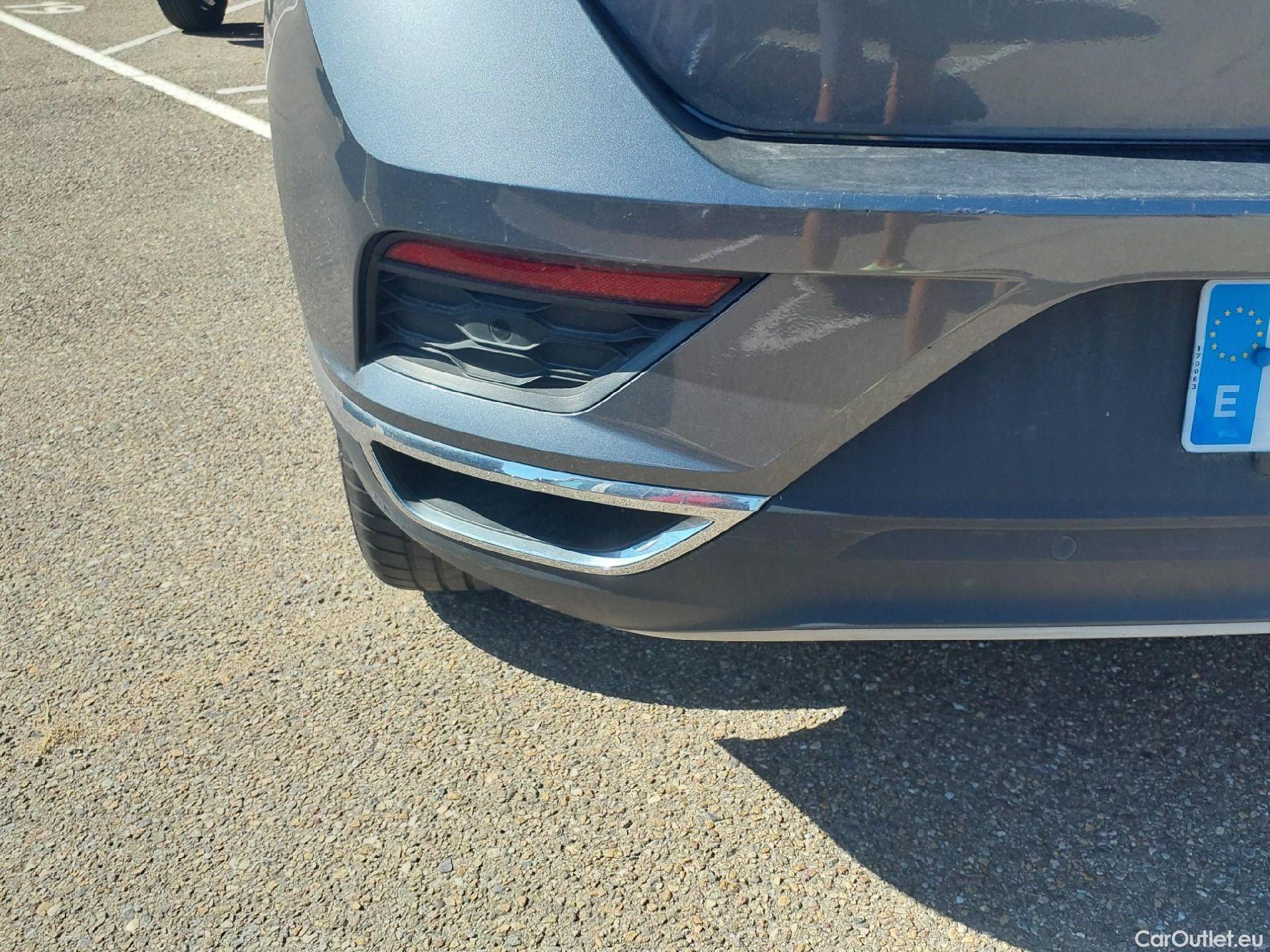  Volkswagen  T-ROC VOLKSWAGEN  / 2017 / 5P / todoterreno Advance 2.0 TDI 85kW (115CV) #19