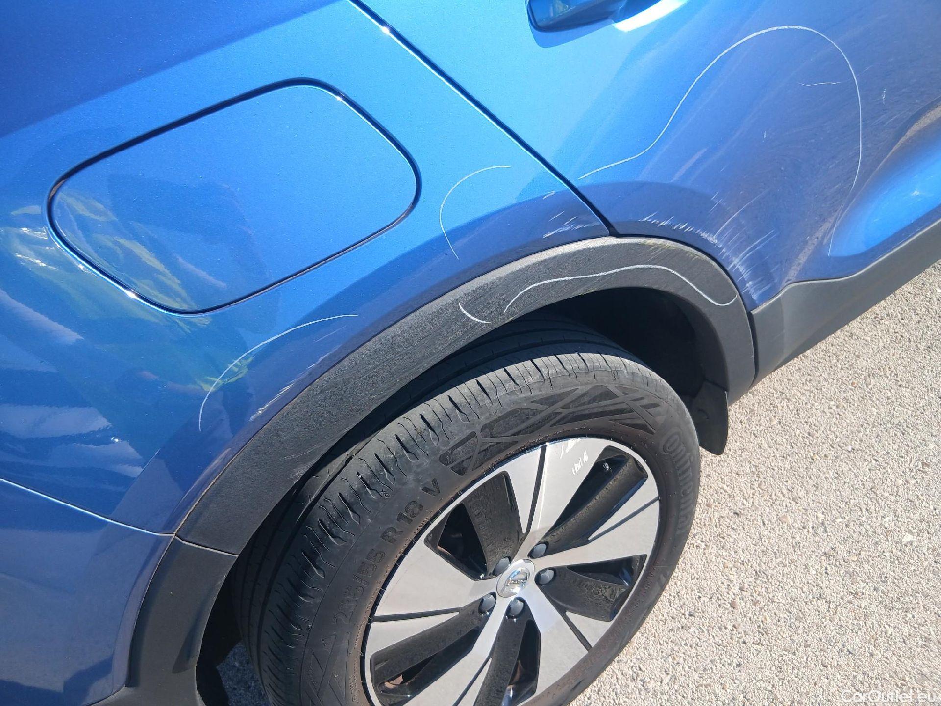  Volvo  XC 40 VOLVO XC40 / 2017 / 5P / todoterreno 1.5 T4 Twin Recharge R-Design Exp Auto #33