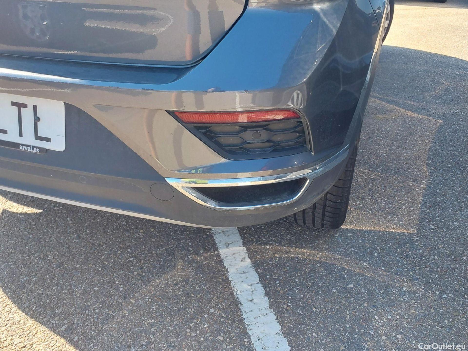  Volkswagen  T-ROC VOLKSWAGEN  / 2017 / 5P / todoterreno Advance 2.0 TDI 85kW (115CV) #20