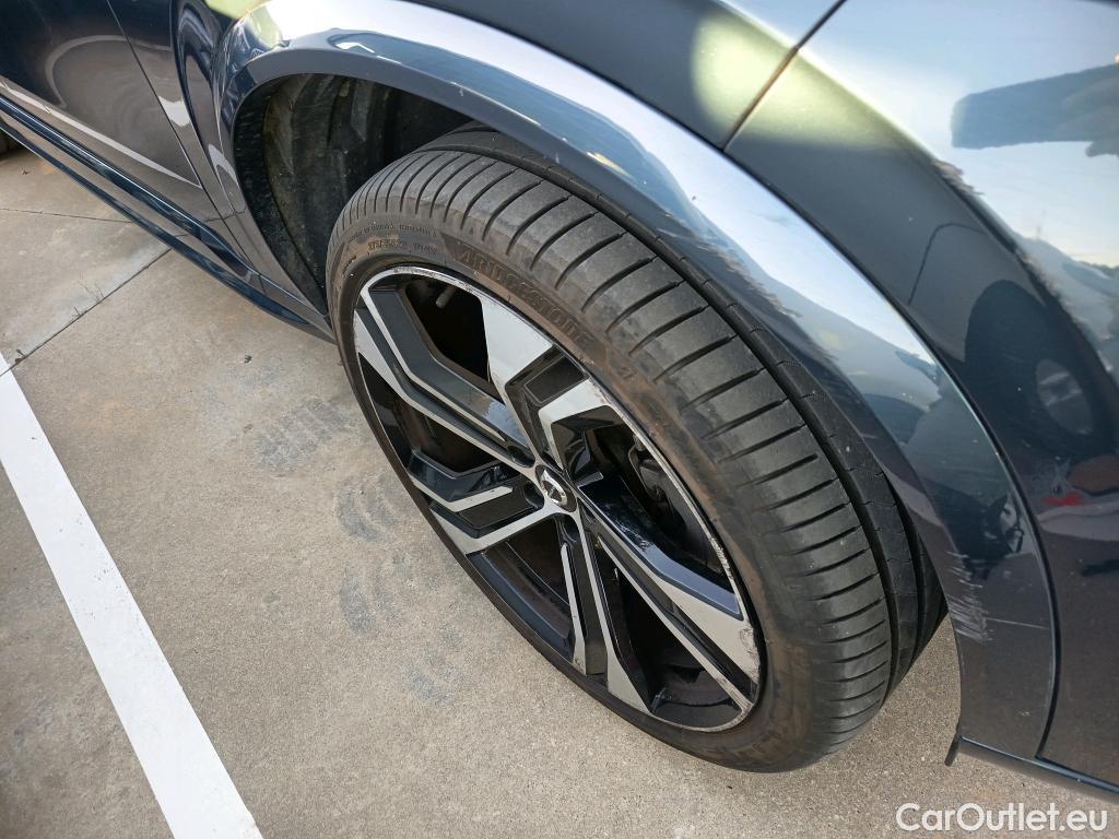  Volvo  XC90 VOLVO  / 2019 / 5P / todoterreno 2.0 T8 AWD Recharge R-Design Auto (AC) #41