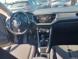  Volkswagen  T-ROC VOLKSWAGEN  / 2017 / 5P / todoterreno Advance 2.0 TDI 85kW (115CV) #3