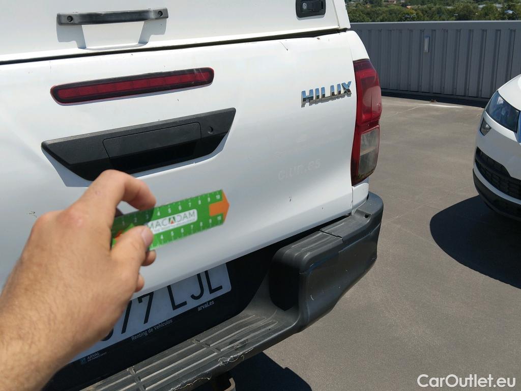  Toyota  Hilux TOYOTA  / 2016 / 2P / pickup 2.4 D-4D Cabina Extra GX #22