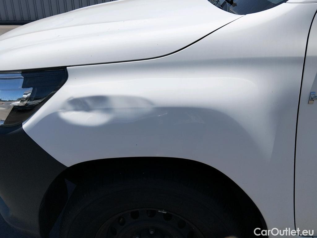  Toyota  Hilux TOYOTA  / 2016 / 2P / pickup 2.4 D-4D Cabina Extra GX #18
