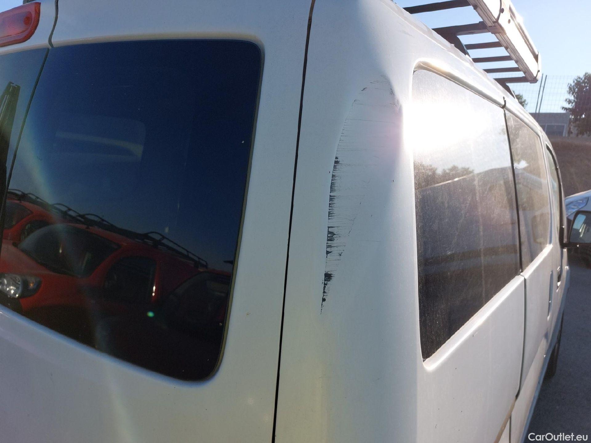  Nissan  NV200 NISSAN  / 2009 / 5P / combi Combi 5 1.5dCi 66kW (90CV) COMFORT Portó #17