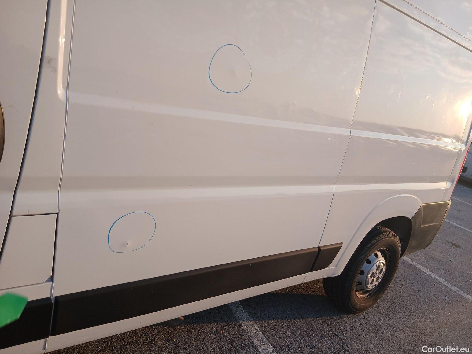  Peugeot  Boxer PEUGEOT  / 2014 / 4P / furgón 335 L2 H2 BHDI 103kW (140CV) S&S 6 V. M #32