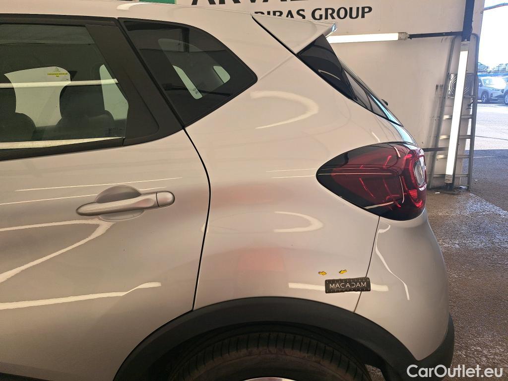  Renault  Captur  Business 0.9 TCe 90CV BVM5 E6 #30