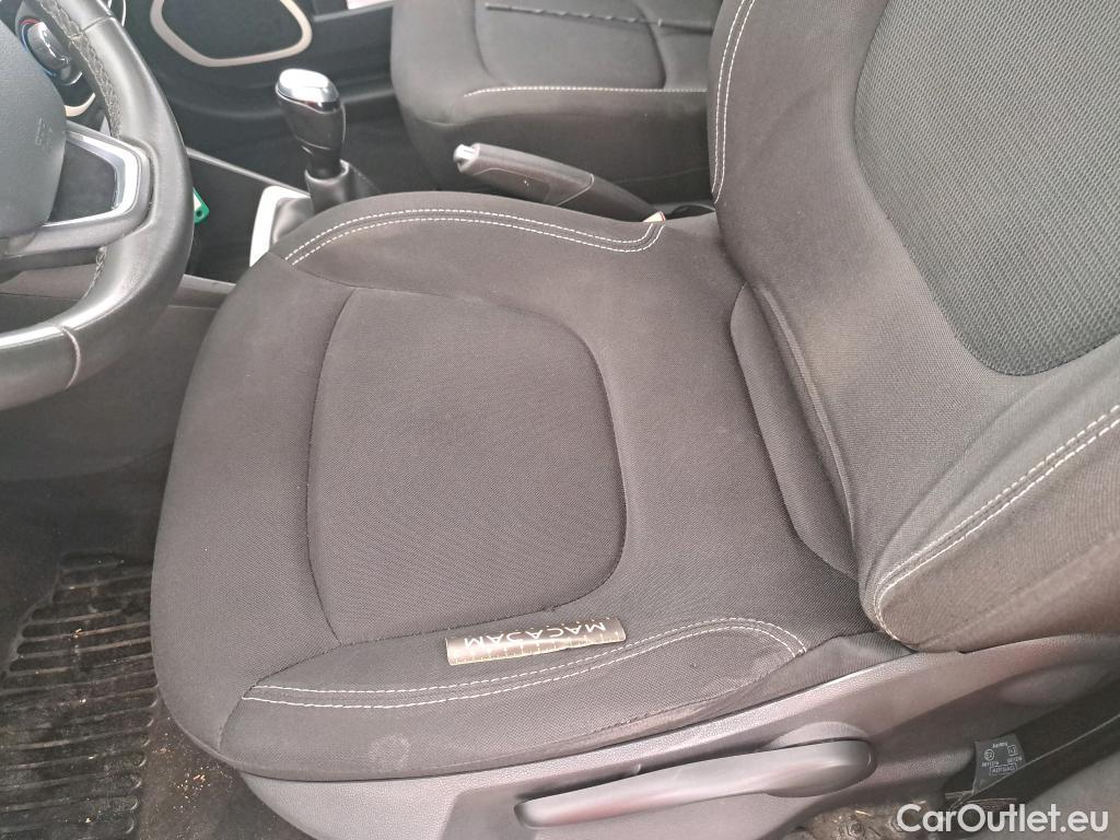  Renault  Captur  Business 0.9 TCe 90CV BVM5 E6 #26