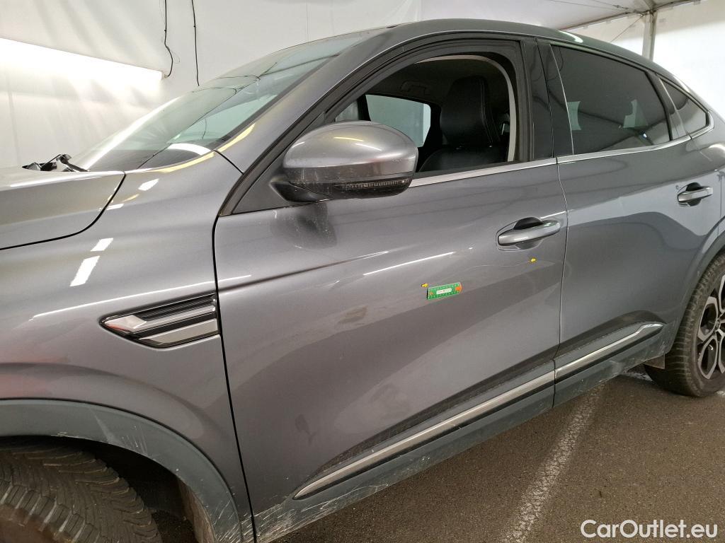  Renault  Arkana RENAULT  / 2021 / 5P / SUV Techno mild hybrid 140 EDC -22 #13