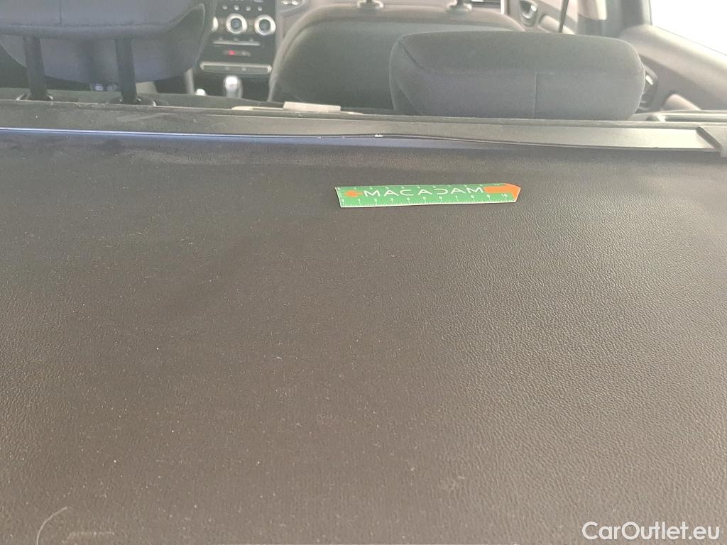  Renault  Megane RENAULT Mégane Estate / 2020 / 5P / Break Business TCe 140 EDC FAP #32