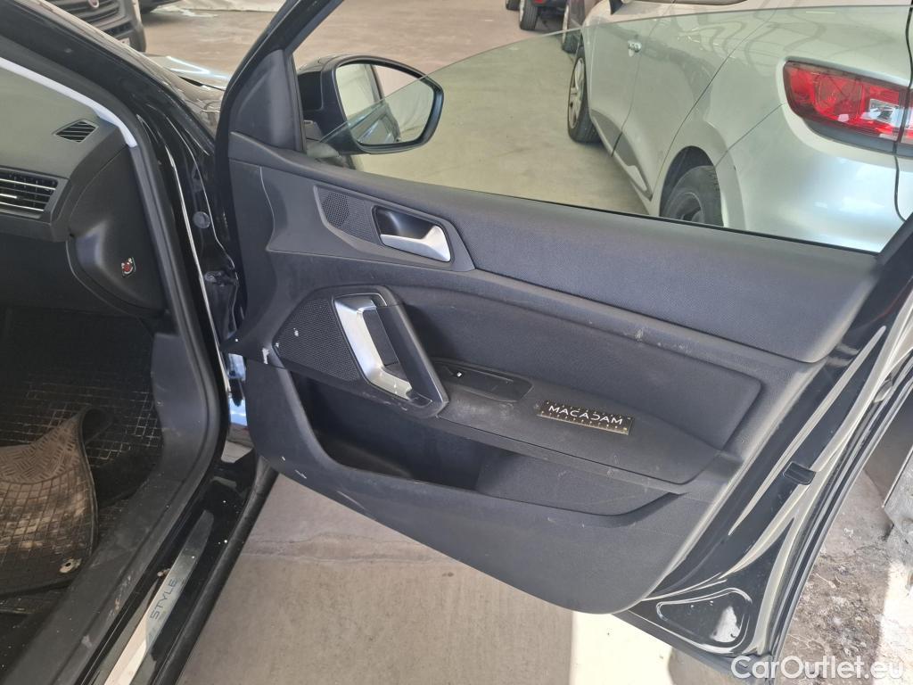  Peugeot  308  SW Style 1.5 HDi 130CV BVA8 E6d #110