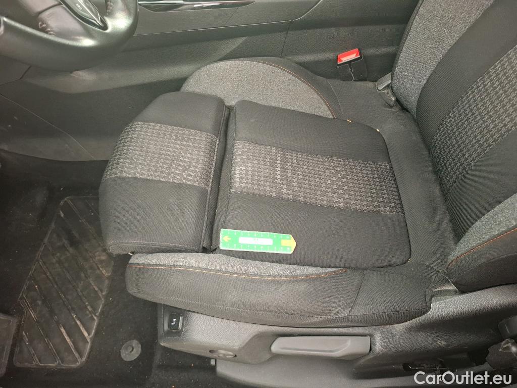  Peugeot  5008  Active Pack 1.5 HDi 130CV BVA8 7 Sieges E6d #16