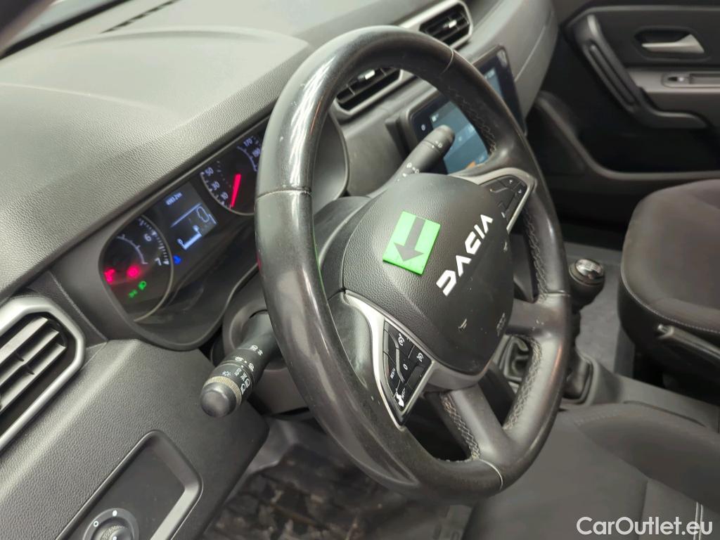  Dacia  Duster 1.5 Blue dCi 115CP Expression 4x4 #3