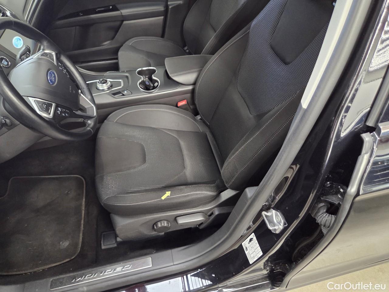  Ford  Mondeo 2.0 EcoBlue 190CP Titanium A8 AWD #57