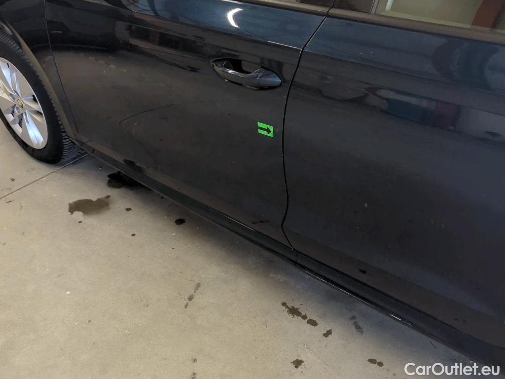  Skoda  Octavia 2.0 TDI 150CP Ambition Combi DSG #17