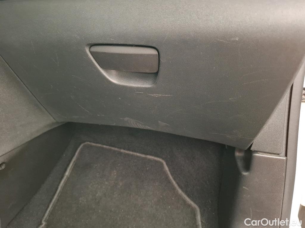  Peugeot  208  Affaire Premium Pack 1.5 HDi 100CV BVM5 E6dT #23