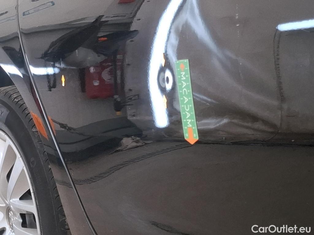  Peugeot  308  Active Pack 1.5 HDi 130CV BVM6 E6d #52