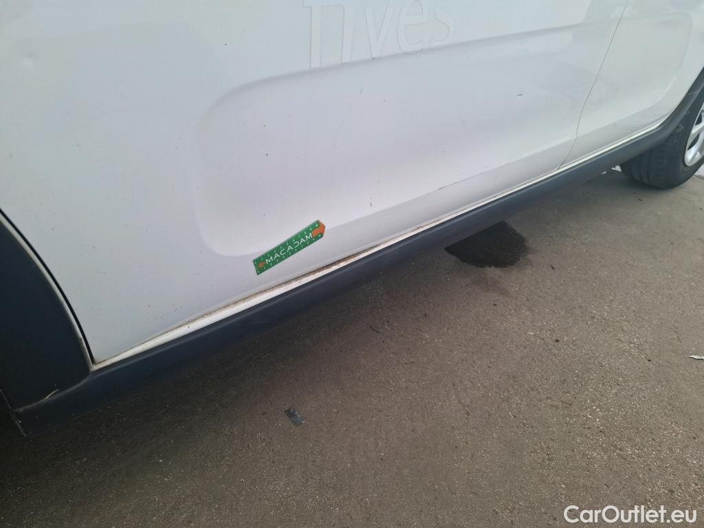  Citroen  C3  Société Feel 1.5 BlueHDI 100CV BVM5 E6dT #45