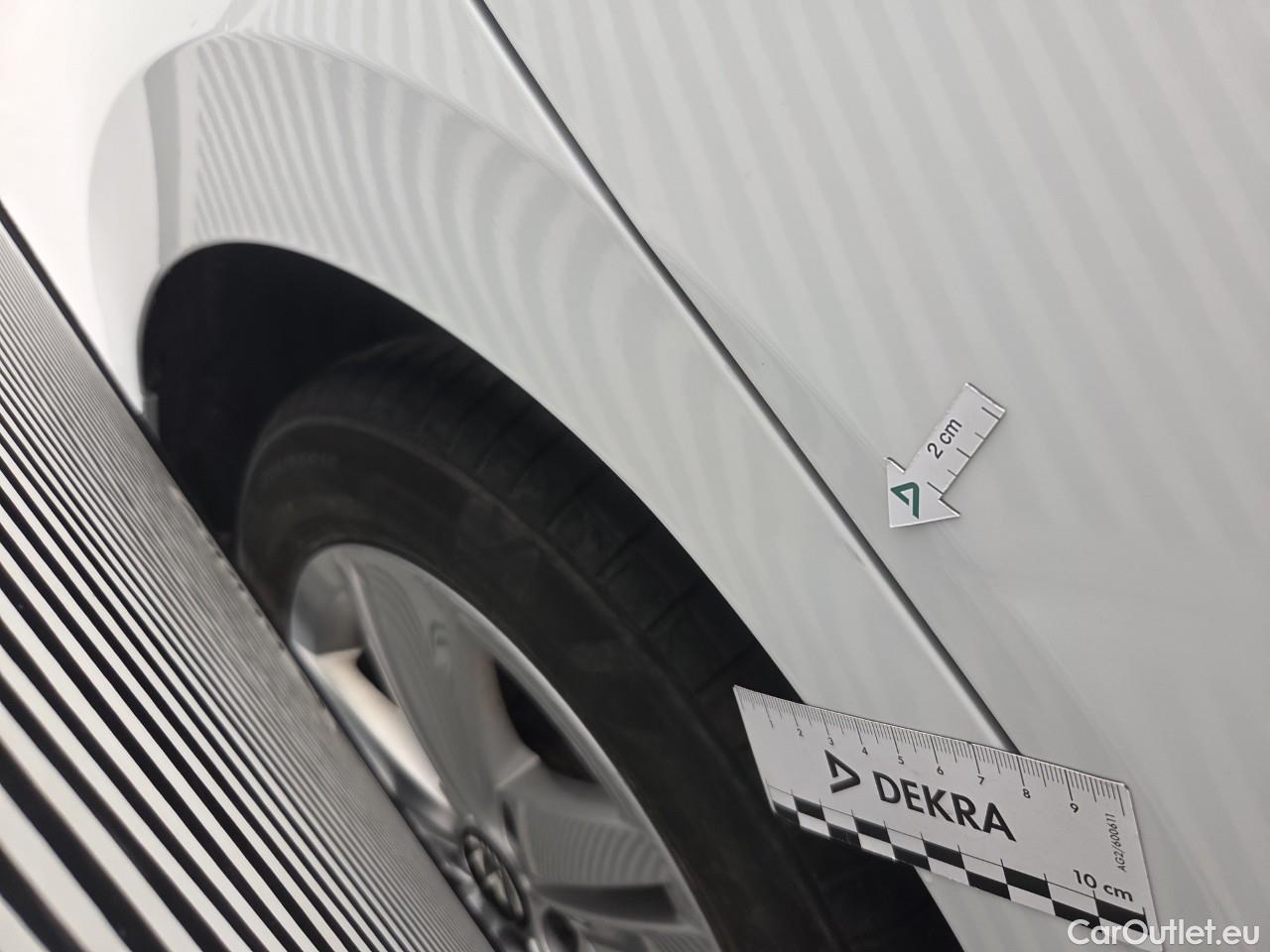  Volkswagen  Golf  Life 1.5 eTSI ACT DSG mild-Hybrid #10