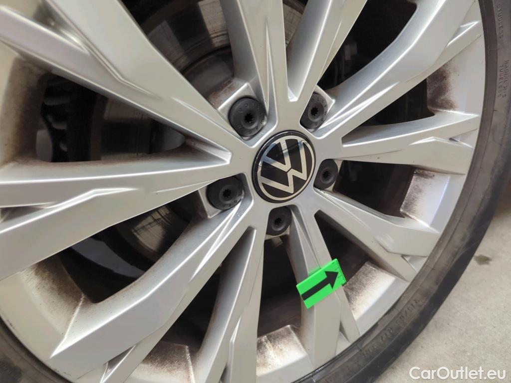  Volkswagen  Tiguan Life 1.5 TSI 150CP #11