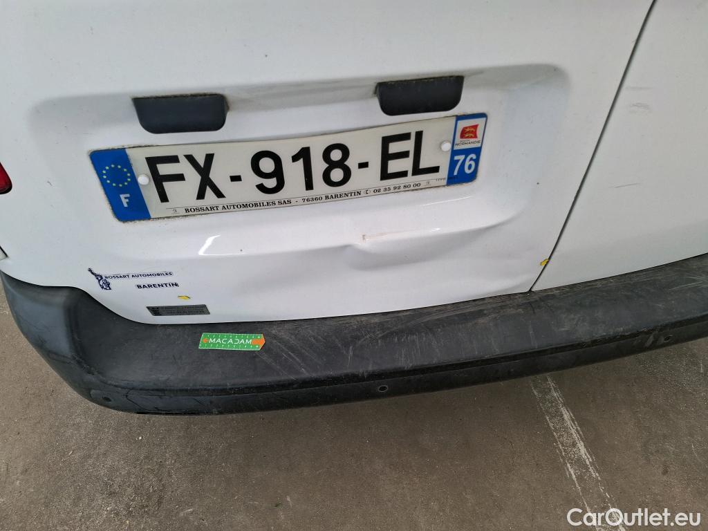  Peugeot  Expert PEUGEOT  / 2016 / 4P / Fourgon tôlé BLUEHDI 100 STANDARD PREMIUM #6