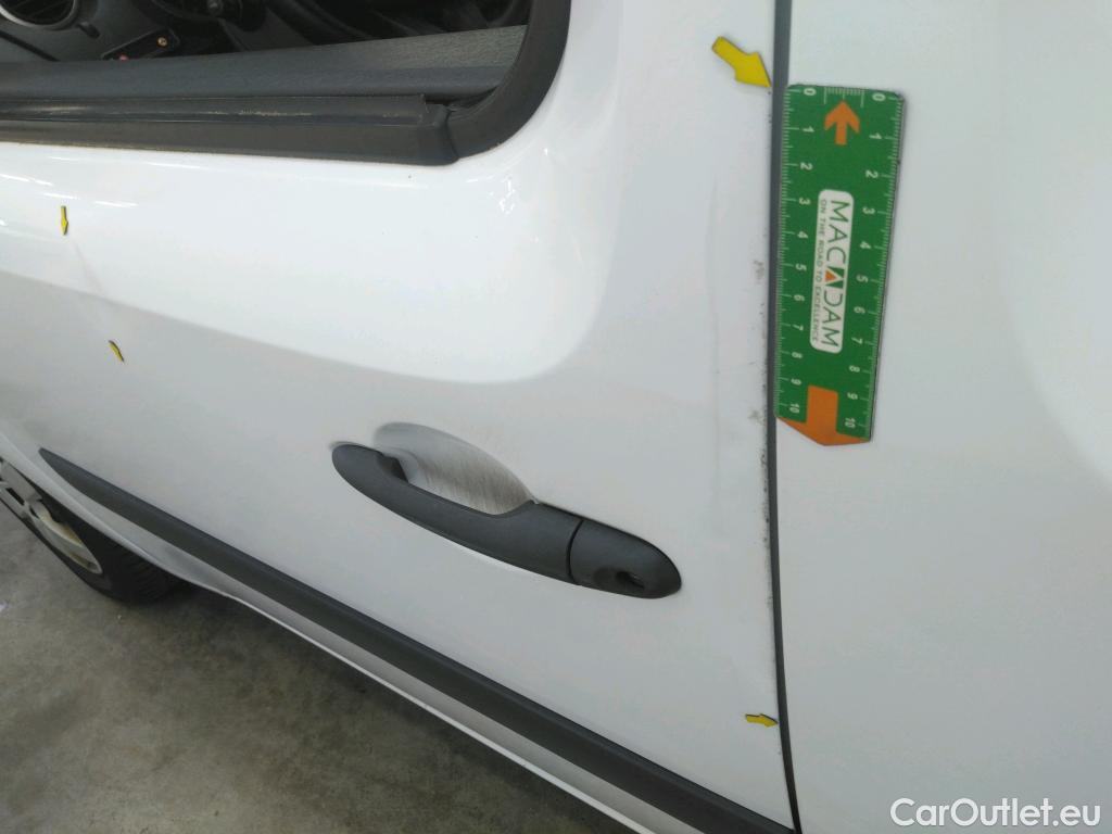  Renault  Kangoo  Express Maxi Extra (Série Spéciale) 1.5 dCi 90CV BVM5 E6 #18