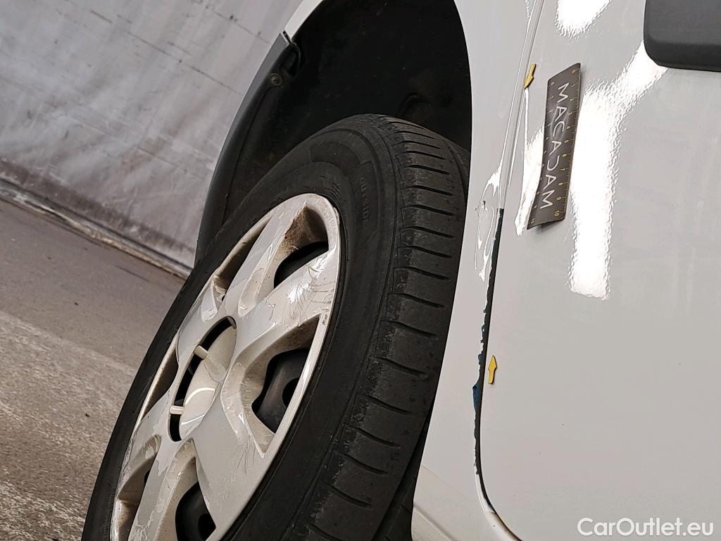  Renault  Kangoo  Express Extra (Série Spéciale) 1.5 dCi 75CV BVM5 E6 #15