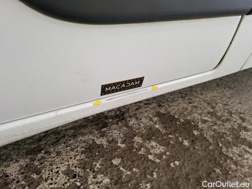  Renault  Master  III Fourgon L2H2 3 5 Grand Confort dCi 135CV BVM6 E6dT #19