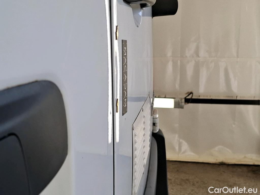  Renault  Master  III Fourgon L2H2 3 5 Grand Confort dCi 135CV BVM6 E6dT #8