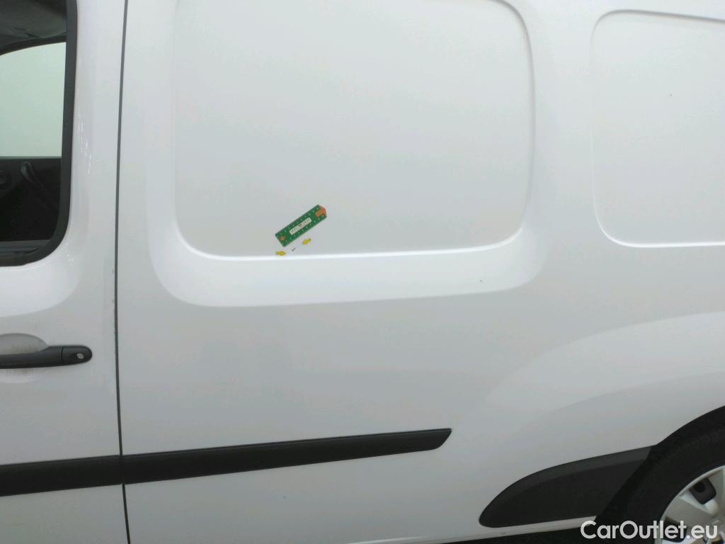  Renault  Kangoo  Express Maxi Extra (Série Spéciale) 1.5 dCi 90CV BVM5 E6 #32