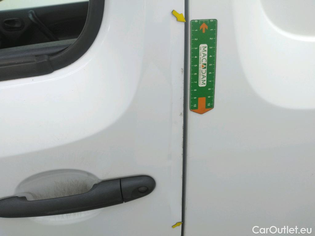  Renault  Kangoo  Express Maxi Extra (Série Spéciale) 1.5 dCi 90CV BVM5 E6 #17