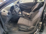  Hyundai  i30 Hyundai  1.5 DPI 6MT 110KM Classic Plus 5d #13